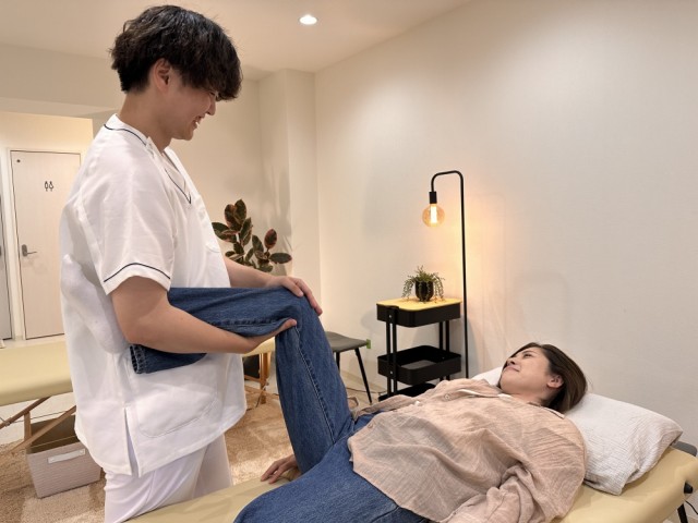 膝の施術